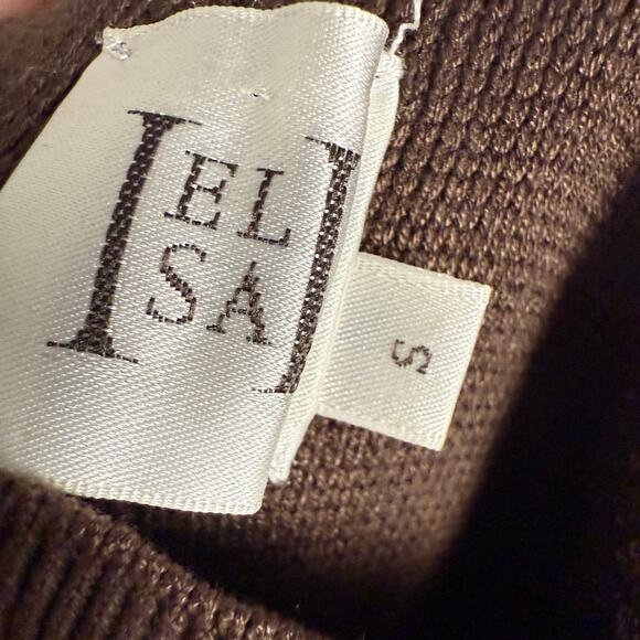 Elegant Black Skirt Set - Picture 11 of 13